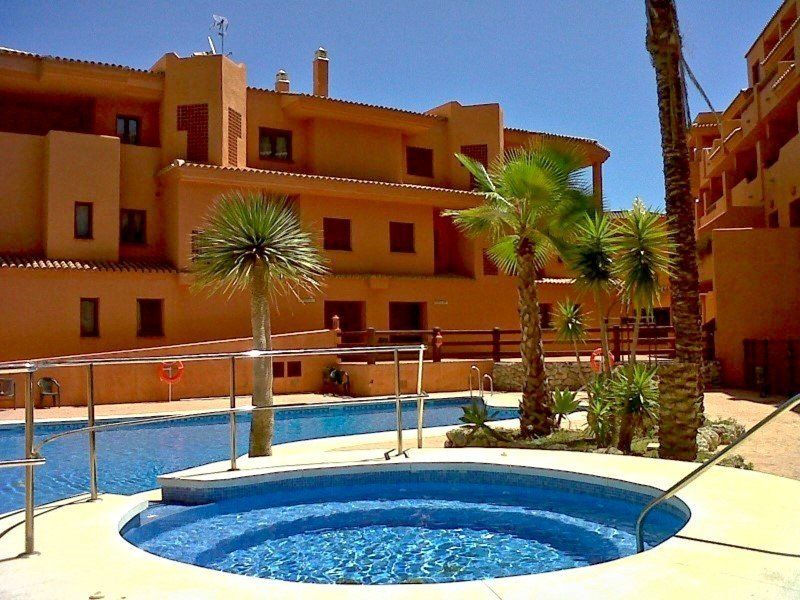 Royal Suites Marbella เบนาบีส ภายนอก รูปภาพ